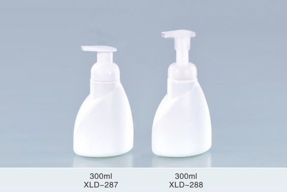Spray bottle